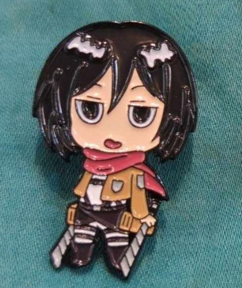 Attack on Titan shiny black hair