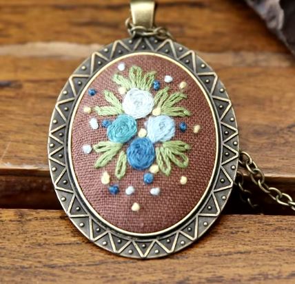 Class: Embroidery Basics - Blue Roses Cameo